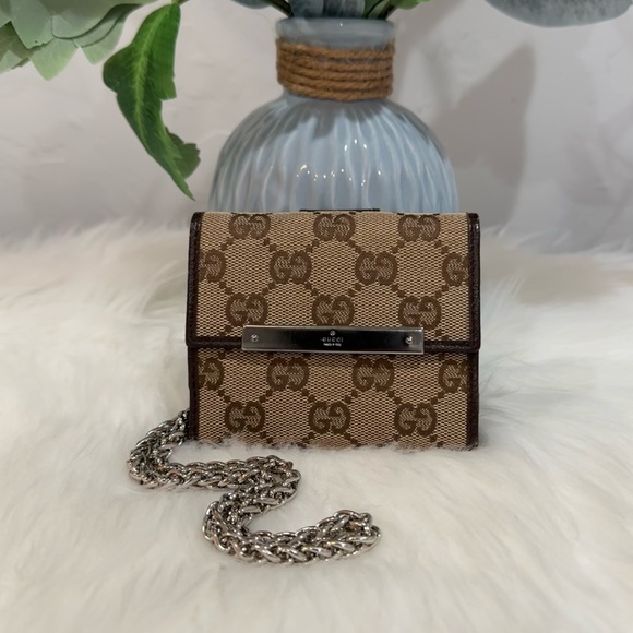 Gucci Handbags - Gucci Vintage Compact Wallet On Chain